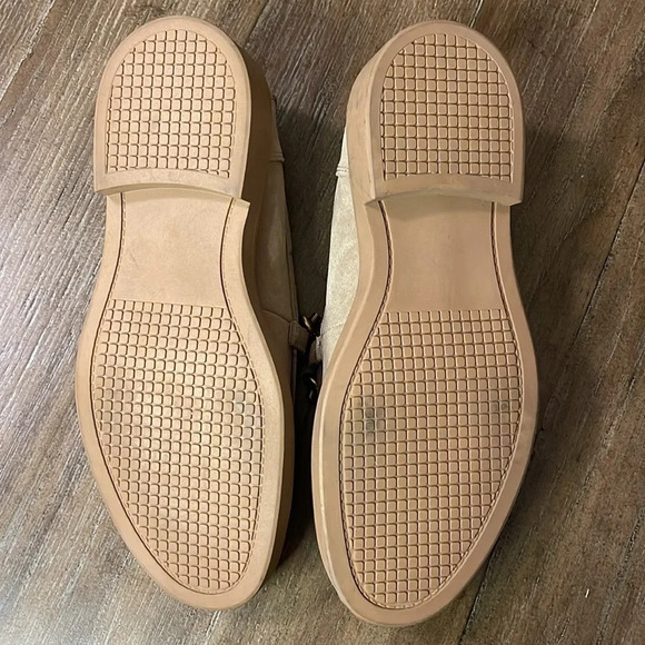 STEVE MADDEN Tan Suede Karmine Chunky Slip On Leather Loafer w Chain 5.5 - Picture 8 of 8